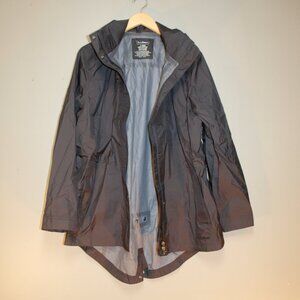 LLbean Women's Flattering Raincoat Shell w/ Scooped Back, Size Large, Black